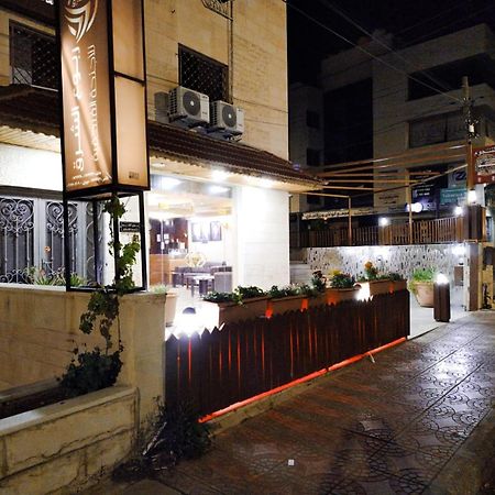 Robou Al Sharq Aparthotel อัมมาน ภายนอก รูปภาพ