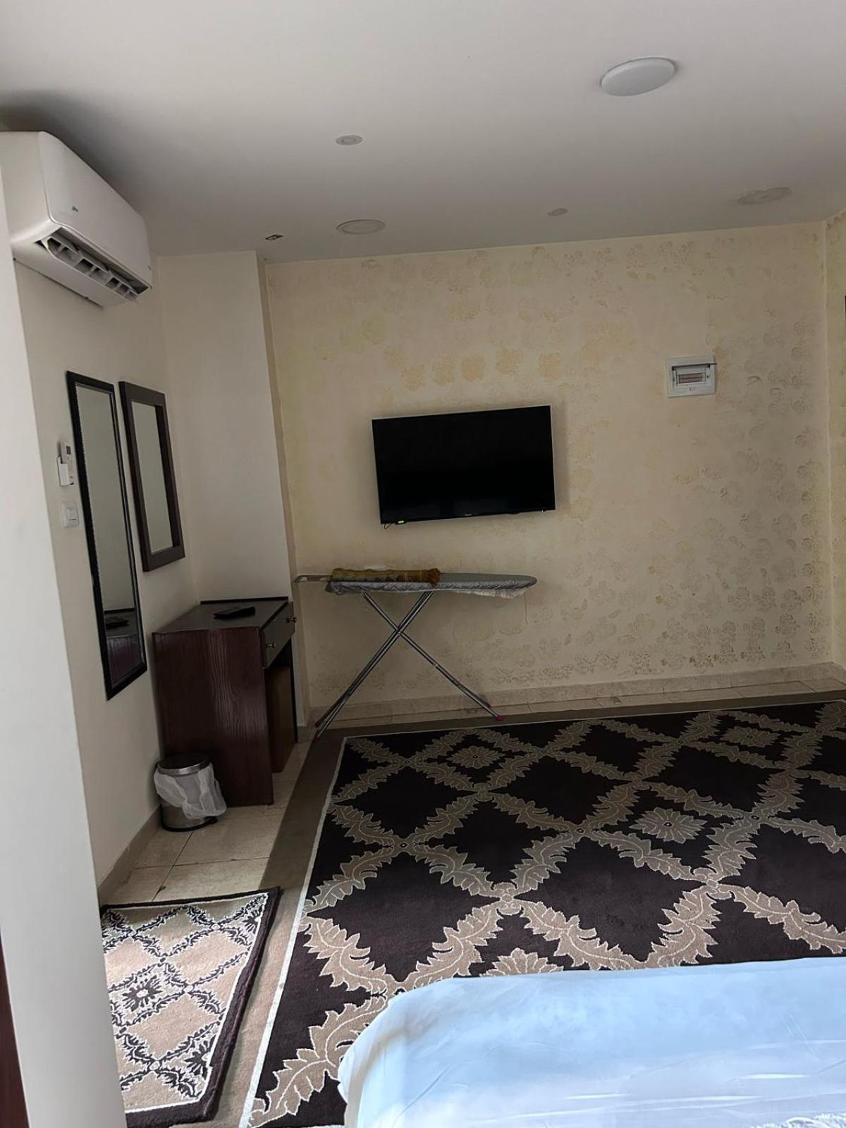 Robou Al Sharq Aparthotel อัมมาน ภายนอก รูปภาพ